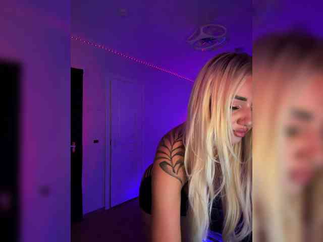 -AmazingBlonde- Sex Cam Show