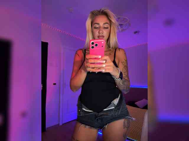 -AmazingBlonde- Sex Cam Show