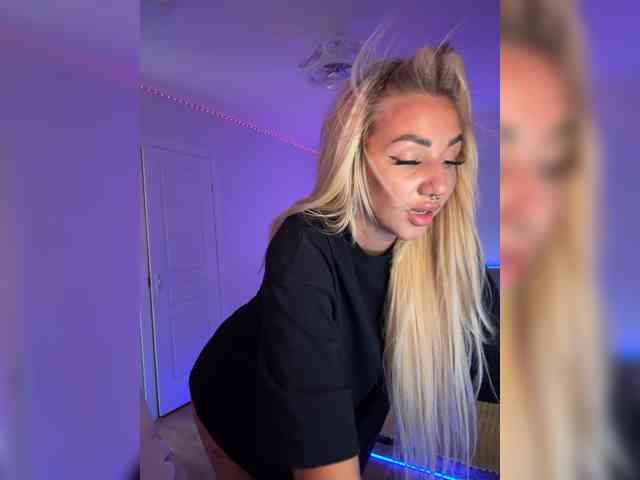 -AmazingBlonde- Sex Cam Show