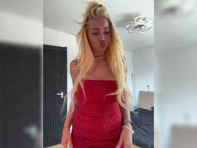 -AmazingBlonde- Sex Cam Show