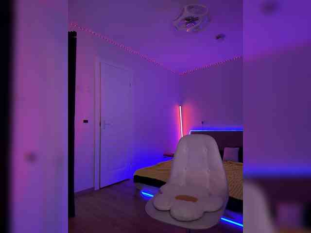 -AmazingBlonde- Sex Cam Show