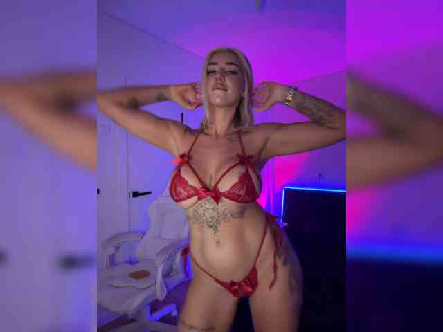 -AmazingBlonde- webcam