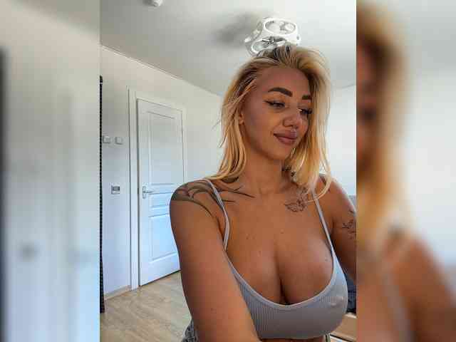 -AmazingBlonde- Sex Cam Show