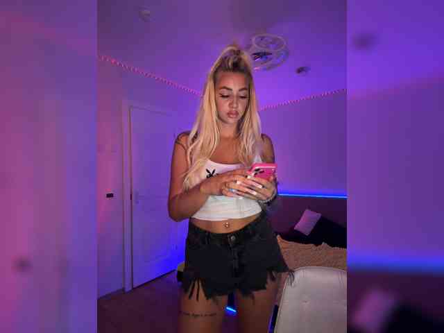 -AmazingBlonde- Sex Cam Show