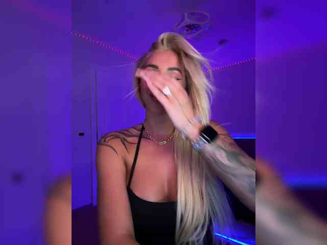 -AmazingBlonde- Sex Cam Show