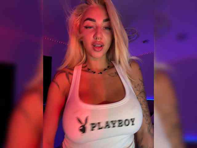 -AmazingBlonde- Sex Cam Show