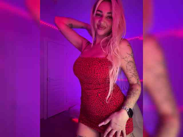 -AmazingBlonde- webcam