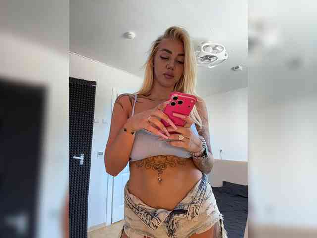 -AmazingBlonde- Sex Cam Show
