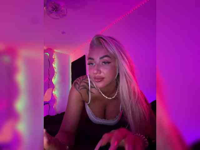 -AmazingBlonde- Sex Cam Show