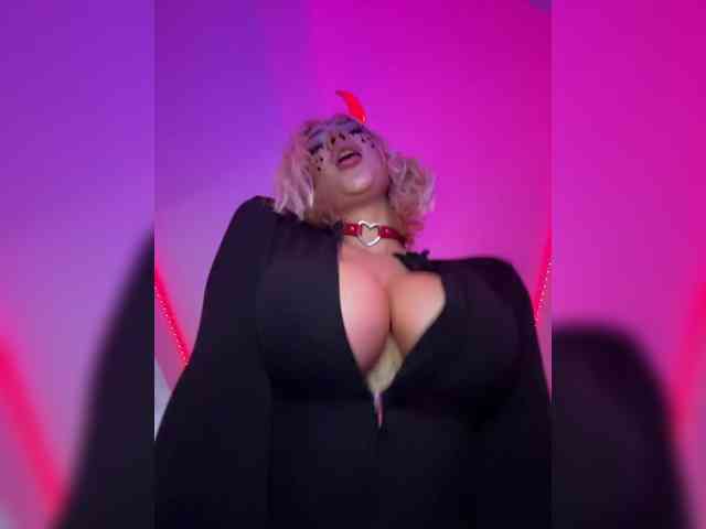 -AmazingBlonde- webcam