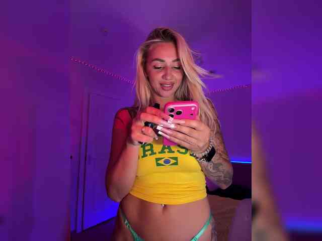 -AmazingBlonde- Sex Cam Show
