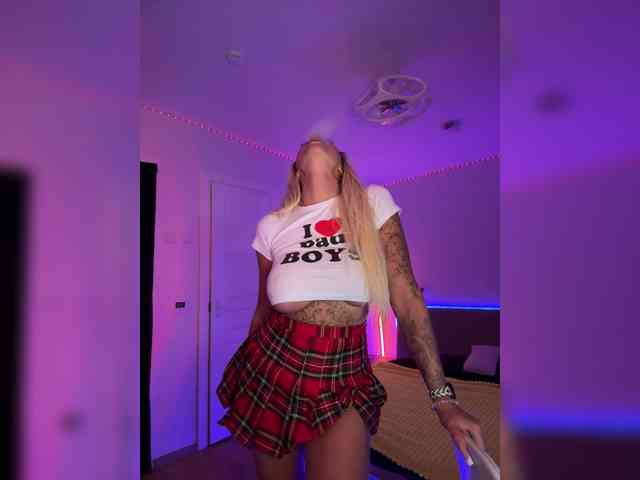 -AmazingBlonde- Sex Cam Show