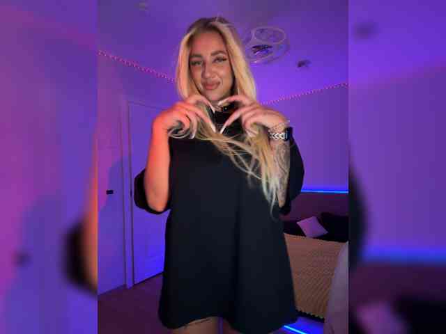 -AmazingBlonde- Sex Cam Show