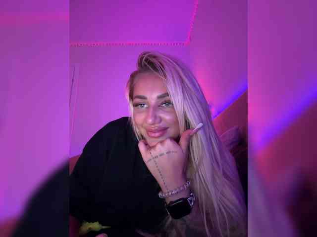 -AmazingBlonde- Sex Cam Show