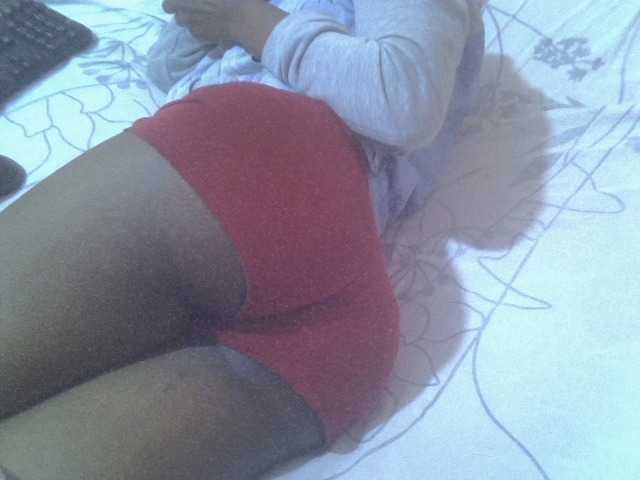 Tashabea live cam on BongaCams