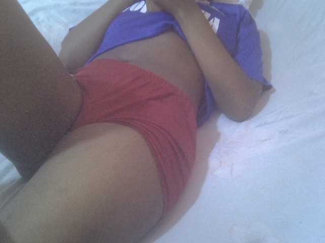 Tashabea live cam on BongaCams