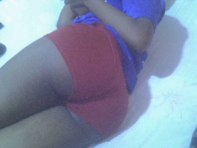 Tashabea live cam on BongaCams