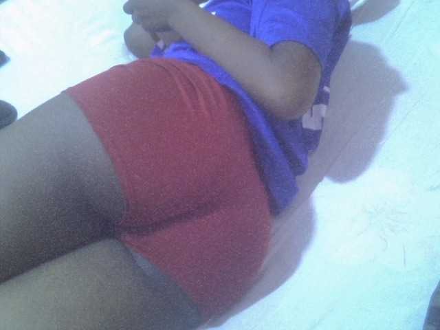 Tashabea live cam on BongaCams