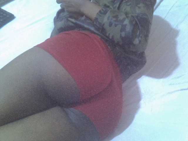 Tashabea live cam on BongaCams