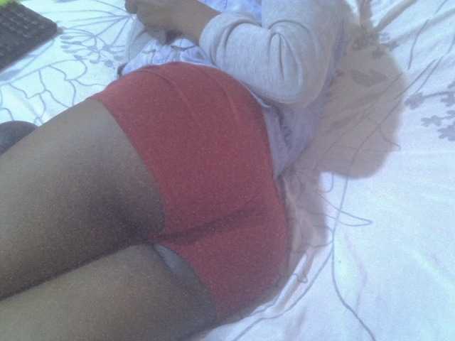 Tashabea live cam on BongaCams