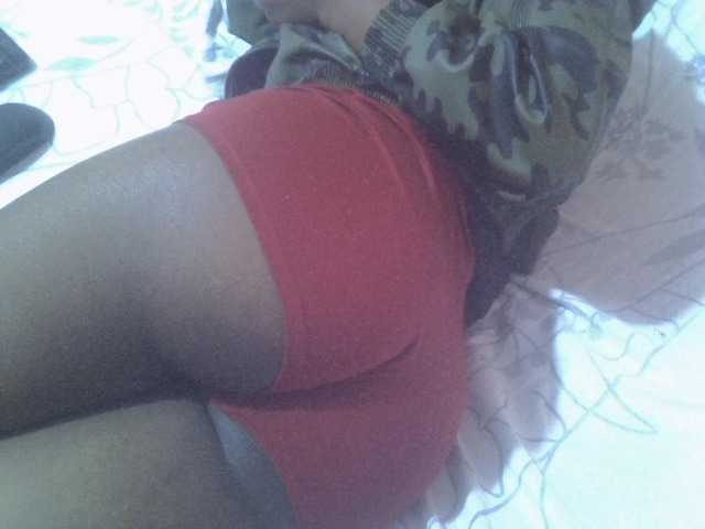 Tashabea live cam on BongaCams