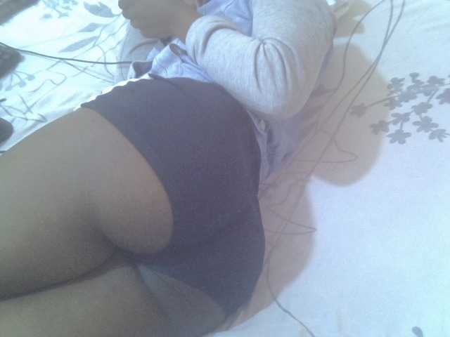 Tashabea's BongaCams show and profile