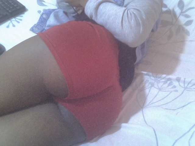 Tashabea live cam on BongaCams