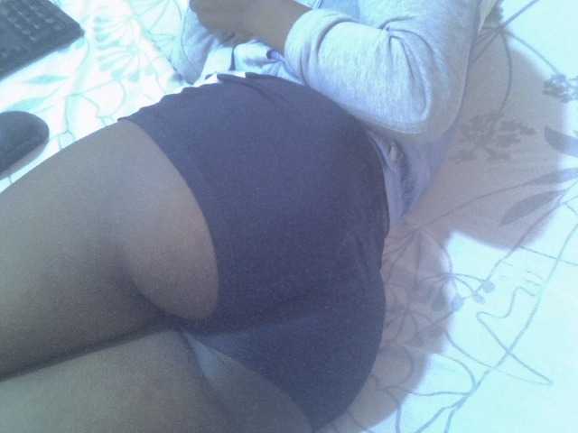 Tashabea live cam on BongaCams