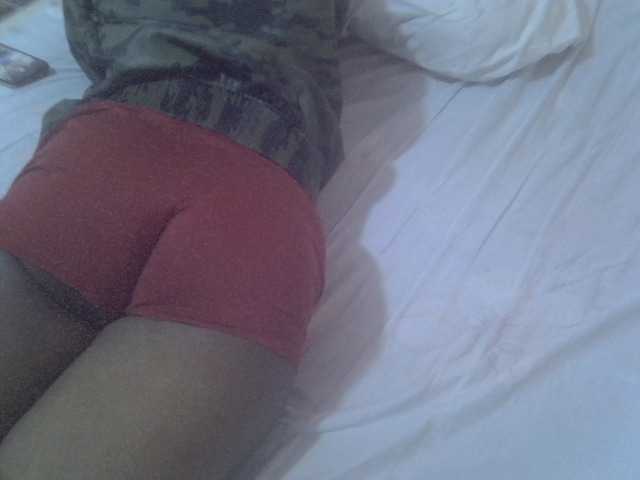 Tashabea live cam on BongaCams