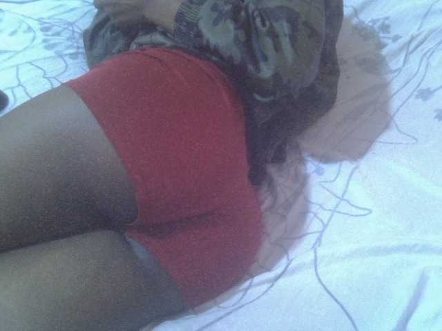 Tashabea live cam on BongaCams