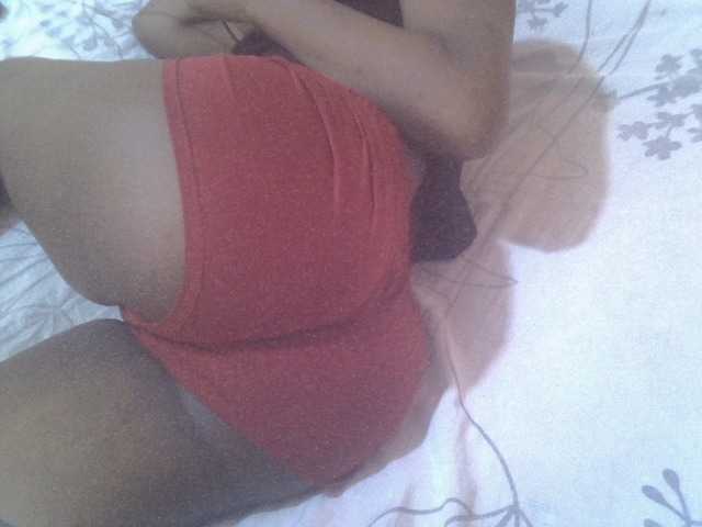 Tashabea live cam on BongaCams