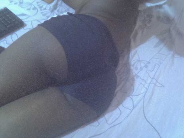 le modèle Tashabea est en webcam porno dans un show sur le site bongacams, il possède les tags suivants: Ebony,Brunette,Shaved