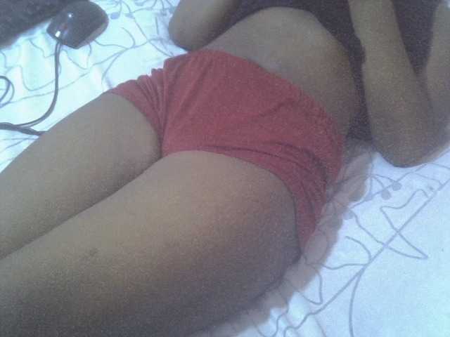 Tashabea live cam on BongaCams