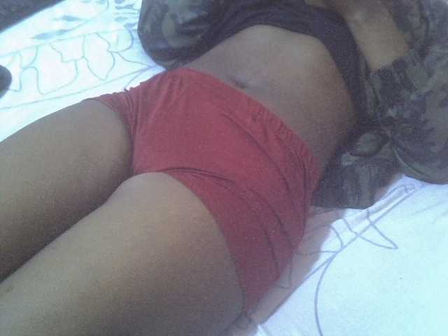 Tashabea live cam on BongaCams