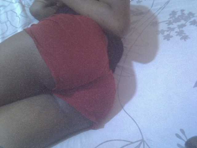Tashabea live cam on BongaCams