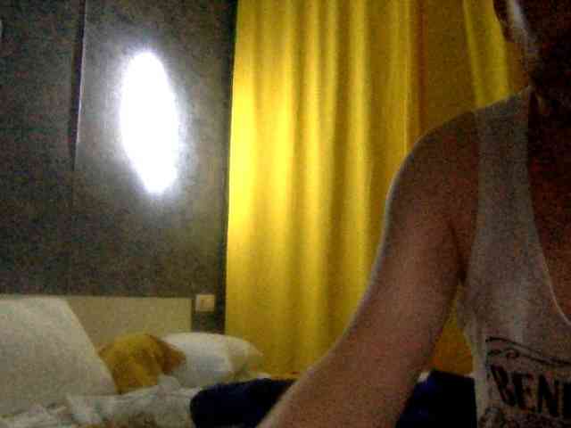 NecroMilfa webcam