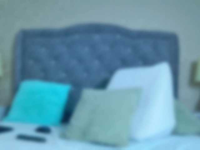 ElizabetthKitty live cam on BongaCams
