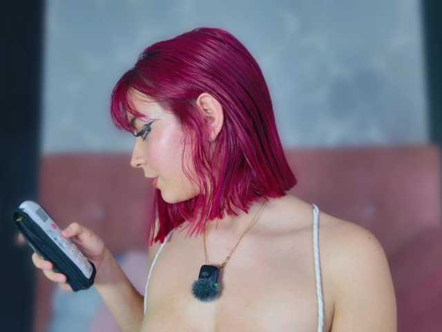 ElizabetthKitty live cam on BongaCams