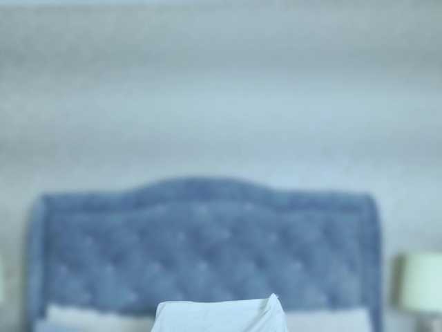 ElizabetthKitty live cam on BongaCams