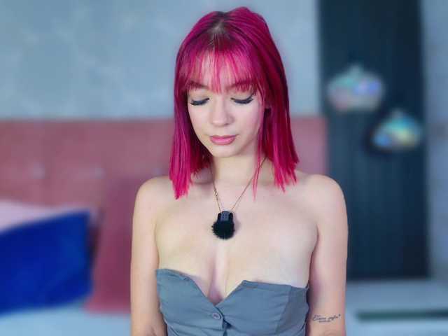 ElizabetthKitty live cam on BongaCams