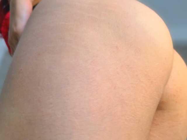 ElizabetthKitty live cam on BongaCams