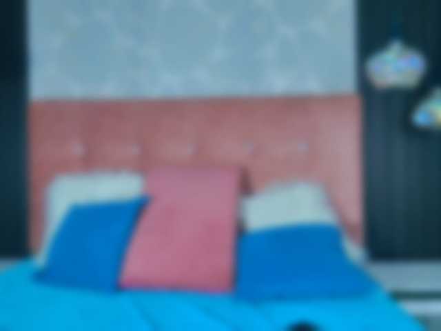 ElizabetthKitty live cam on BongaCams
