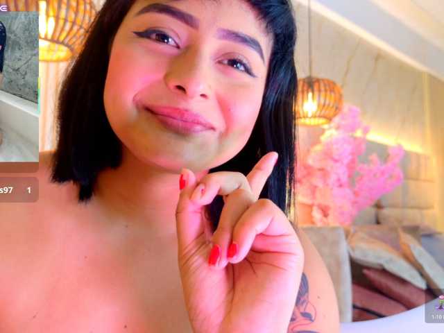 KimVelez live cam on BongaCams