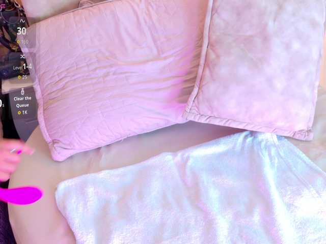 KimVelez live cam on BongaCams