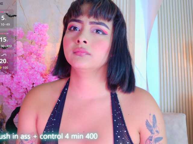KimVelez live cam on BongaCams