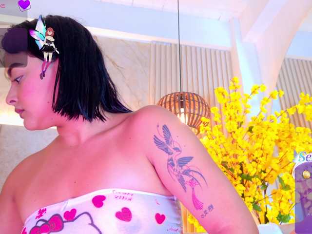 KimVelez live cam on BongaCams