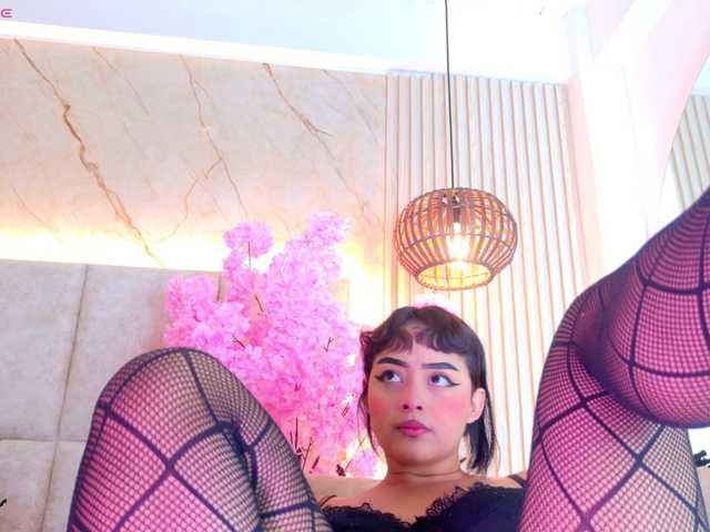 KimVelez live cam on BongaCams