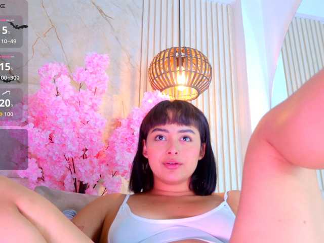 Kiim_ live cam preview