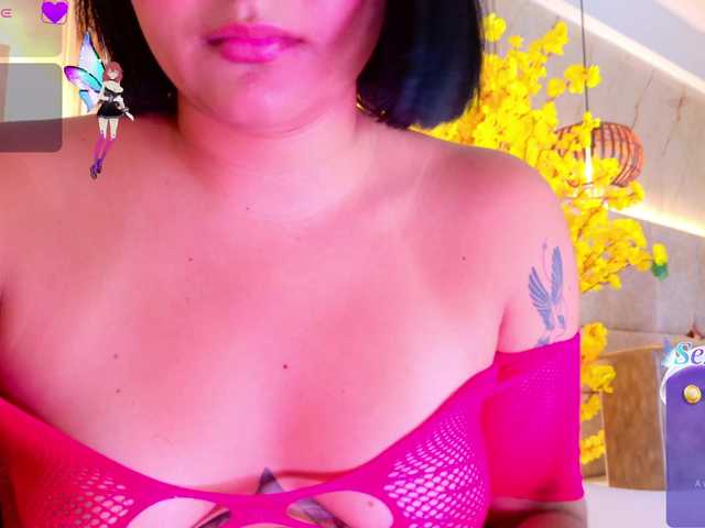 KimVelez live cam on BongaCams