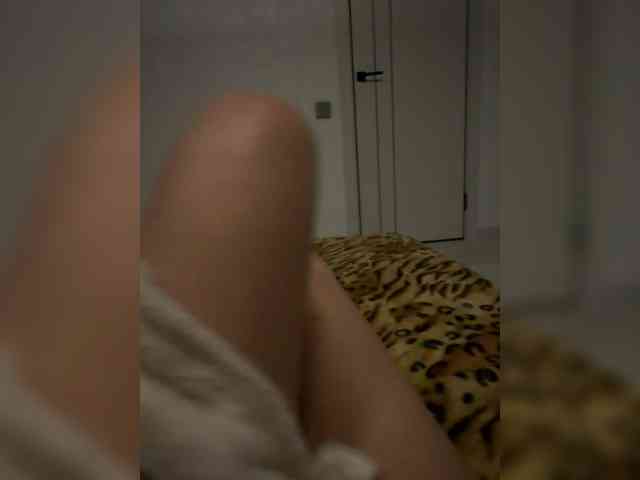 Kisalove69 webcam